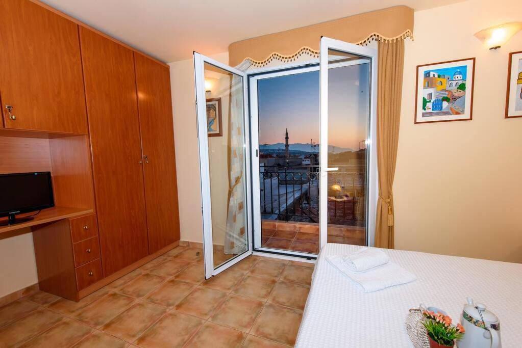 העיירה רתימנו Elisabeth'S Penthouse At The Heart Of The City מראה חיצוני תמונה